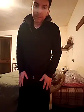 Snapshot of MacabretteAndMalaky chatting on 02/24/26, 09:04 MacabretteAndMalaky online show from 02/24/26, 09:04