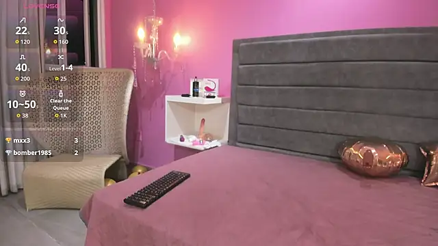 GabbyRain online show from 11/12/25, 09:24