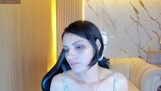 Valery tf online show from 04/08/26, 09:05