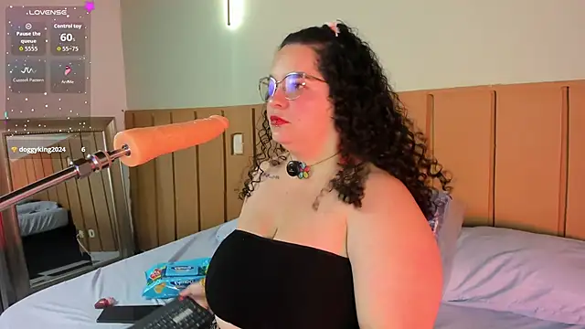 Reichel05  online show from 12/03/25, 04:35