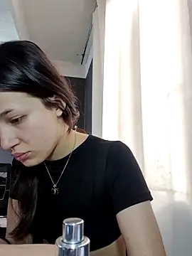 Celeste Moretti online show from 12/22/25, 01:22