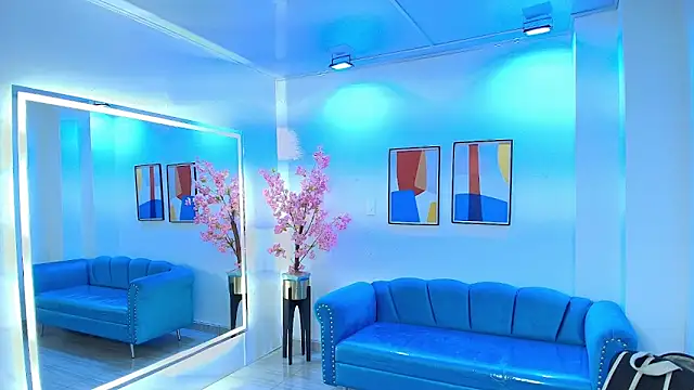 Snapshot of Alondra_gomexxx chatting on 11/12/25, 03:54 Alondra gomexxx online show from 11/12/25, 03:54