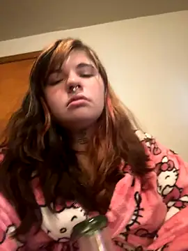 juicygoth202 online show from 11/05/25, 08:23