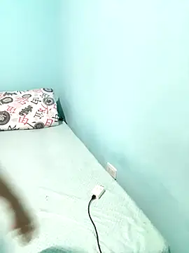 sofia love05 online show from 11/08/25, 04:49