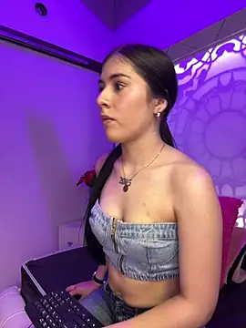 Victoria 14 online show from 04/01/26, 02:57