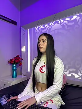 Victoria 14 online show from 04/02/26, 03:46