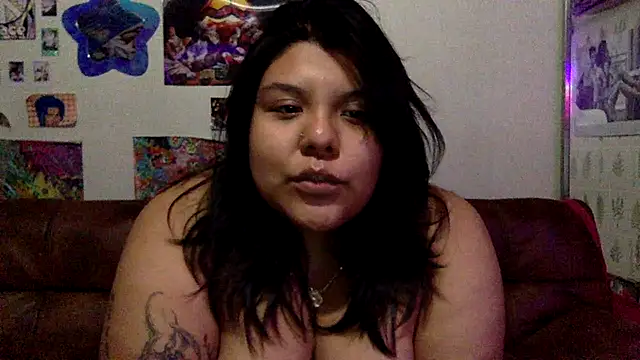 Snapshot of annoyedputa chatting on 12/01/25, 06:14 annoyedputa online show from 12/01/25, 06:14