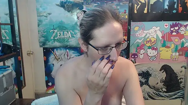 Savanah Banana  online show from 11/13/25, 10:30