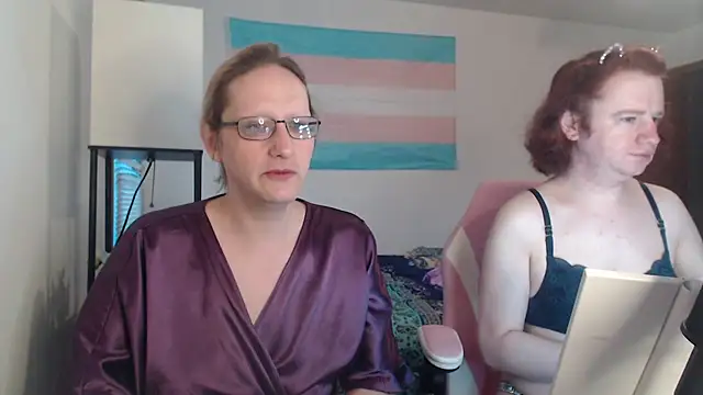 Savanah Banana  online show from 04/08/26, 11:01