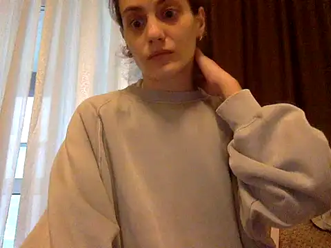 Snapshot of Norabluesxxx chatting on 11/15/25, 02:21 Norabluesxxx online show from 11/15/25, 02:21