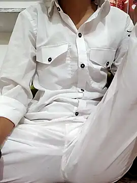 Isha kumari 69 online show from 03/27/26, 03:48