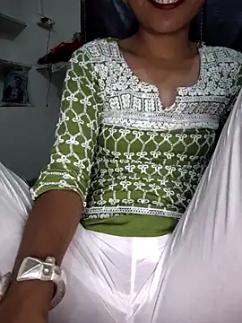 Isha kumari 69 online show from 06/02/26, 10:26