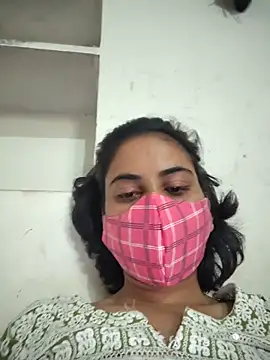 Isha kumari 69 online show from 06/03/26, 12:55