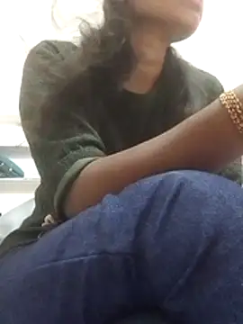 Isha kumari 69 online show from 01/13/26, 06:50