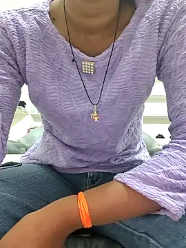 Isha kumari 69 online show from 02/11/26, 04:51