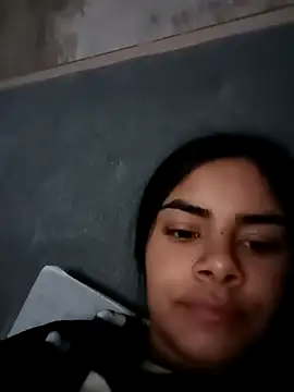 Snapshot of ginera_18 chatting on 11/05/25, 11:13 ginera 18 online show from 11/05/25, 11:13