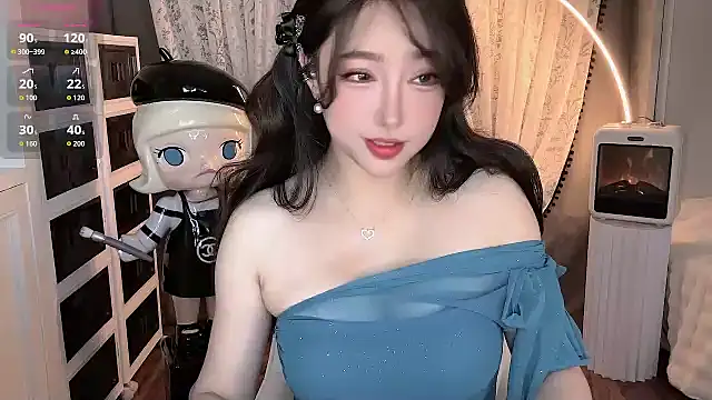 Snapshot of agmer0500 chatting on 11/27/25, 06:47 agmer0500 online show from 11/27/25, 06:47