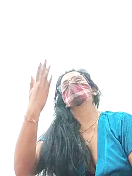 sanjana077 online show from 03/10/26, 12:36