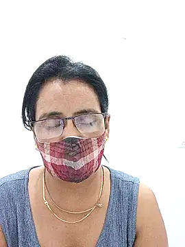 sanjana077 online show from 03/30/26, 08:49