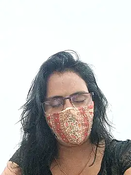 sanjana077 online show from 03/16/26, 04:31