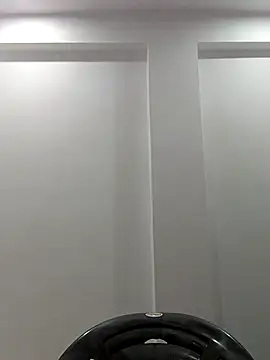 sanjana077 online show from 03/15/26, 04:25