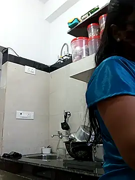 sanjana077 online show from 03/13/26, 02:16