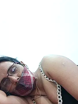 sanjana077 online show from 03/10/26, 01:26