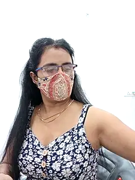 sanjana077 online show from 04/07/26, 04:25