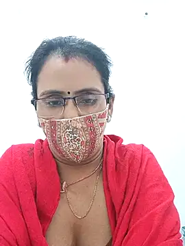 sanjana077 online show from 02/24/26, 05:58