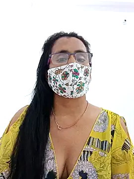 sanjana077 online show from 02/13/26, 07:14