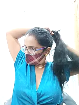 sanjana077 online show from 03/23/26, 07:58