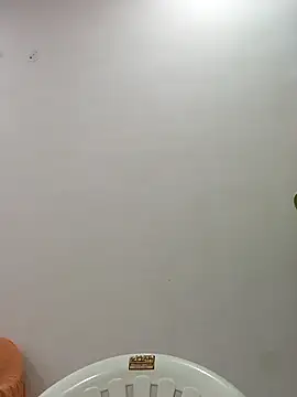 sanjana077 online show from 04/02/26, 12:01