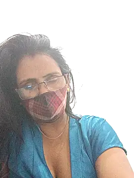 sanjana077 online show from 03/17/26, 07:22