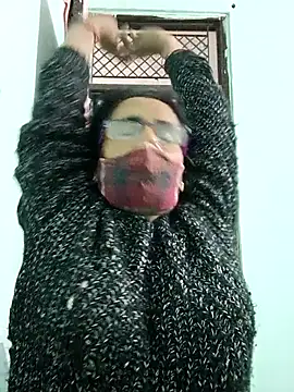 sanjana077 online show from 02/10/26, 02:10