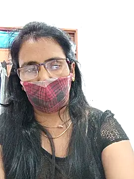 sanjana077 online show from 03/31/26, 08:00