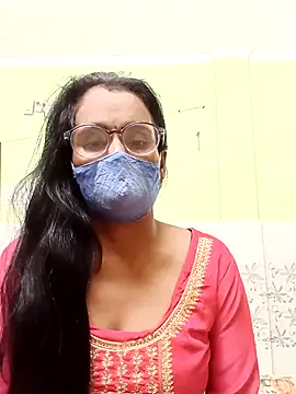 sanjana077 online show from 11/12/25, 07:23