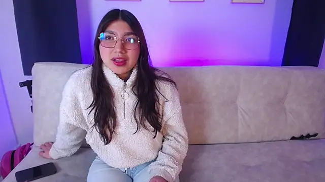 Mia Blair  online show from 11/06/25, 06:06