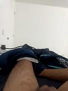 Snapshot of alejandrorguez chatting on 11/07/25, 05:01 alejandrorguez online show from 11/07/25, 05:01