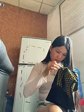 Snapshot of Beolulu chatting on 01/19/26, 02:48 Beolulu online show from 01/19/26, 02:48