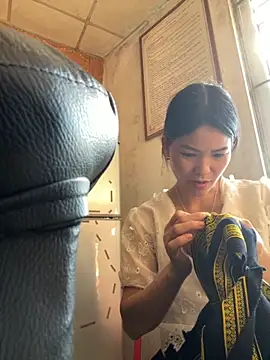 Beolulu online show from 11/12/25, 07:12