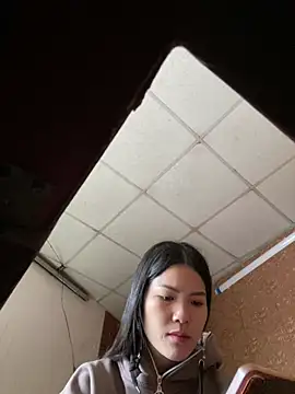 Snapshot of Beolulu chatting on 02/08/26, 02:42 Beolulu online show from 02/08/26, 02:42