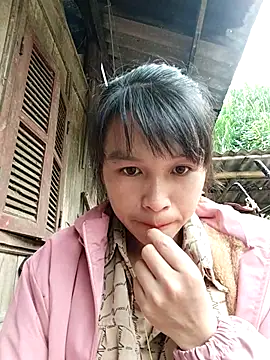 Snapshot of bupbe-baby chatting on 11/06/25, 03:32 bupbe-baby online show from 11/06/25, 03:32