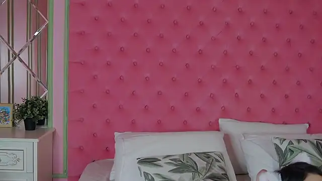 Snapshot of Ruby_de_Cherry chatting on 02/01/26, 12:47 Ruby de Cherry online show from 02/01/26, 12:47