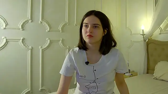 Ruby de Cherry online show from 11/28/25, 05:29