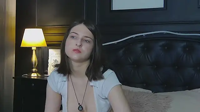 Snapshot of Ruby_de_Cherry chatting on 05/16/26, 12:26 Ruby de Cherry online show from 05/16/26, 12:26