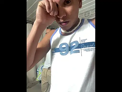 Mike and Rayan online show from 11/11/25, 12:38