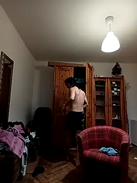 CharlyHemax online show from 04/08/26, 05:03