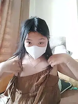 Snapshot of linh-xinh18 chatting on 07/14/26, 08:19 linh-xinh18 online show from 07/14/26, 08:19
