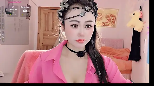 Xiaojuan61 online show from 11/11/25, 10:10