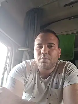 Chubbytop454 online show from 11/17/25, 03:49